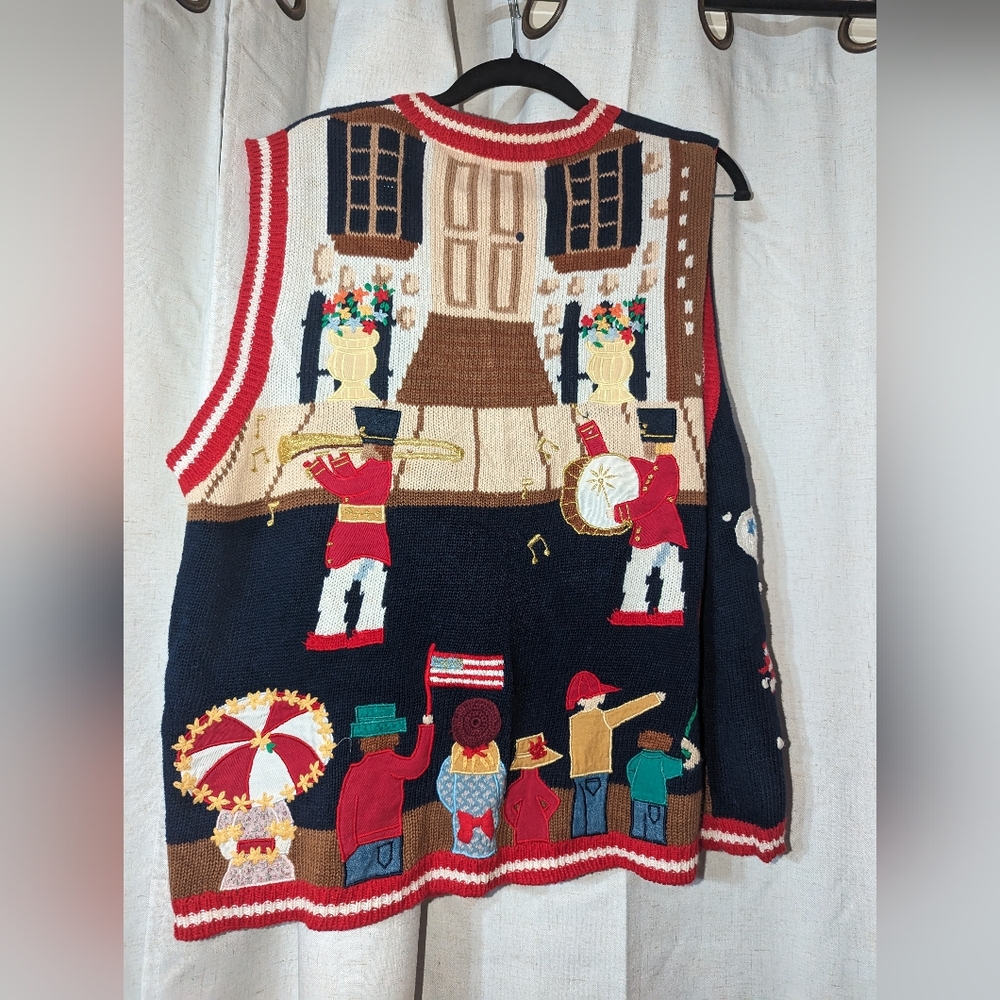 Vintage Knitted Eagle's eye 1996 Vest - Picture 3 of 4